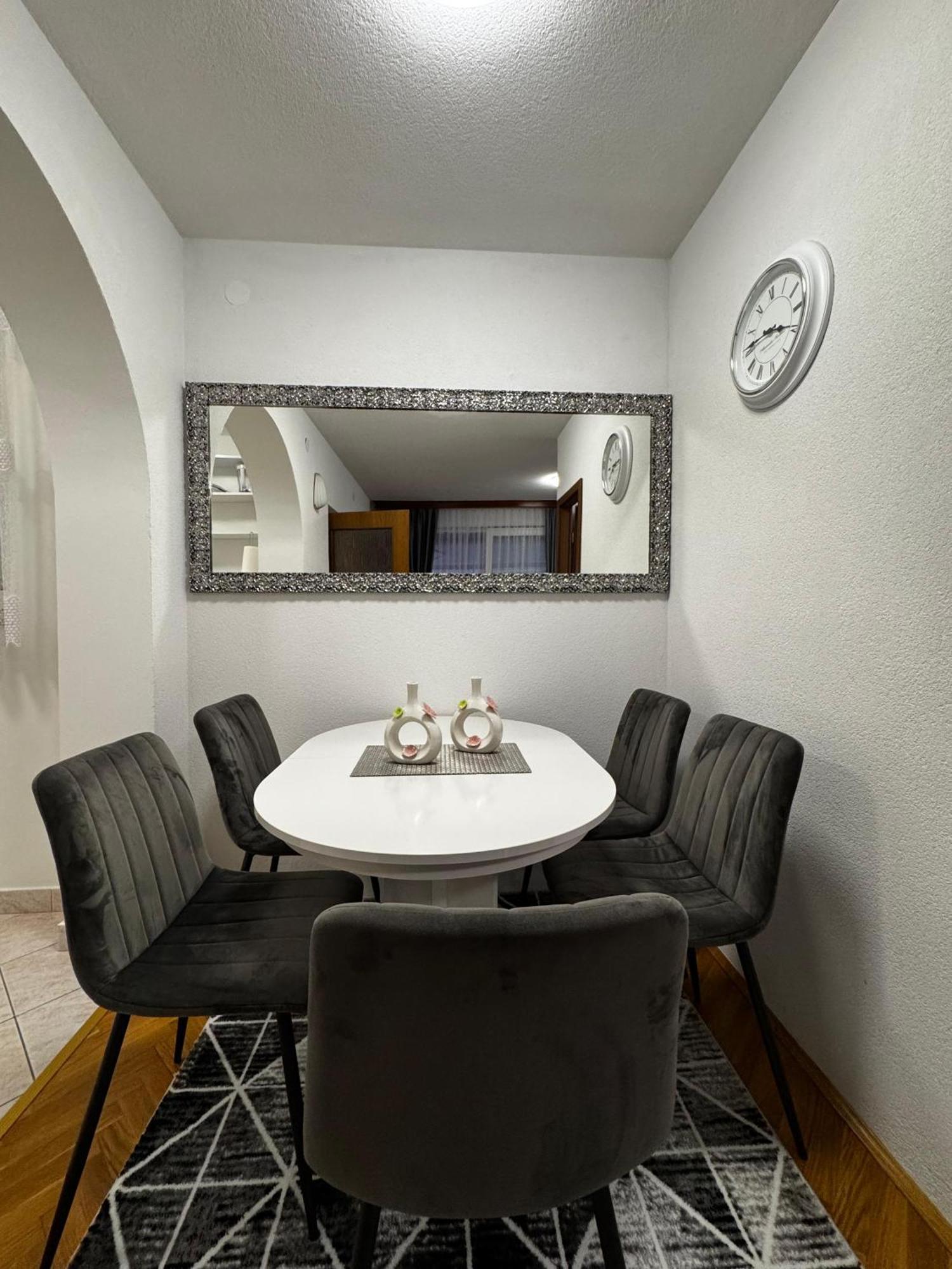 Senada Apartments เซลเซ ภายนอก รูปภาพ